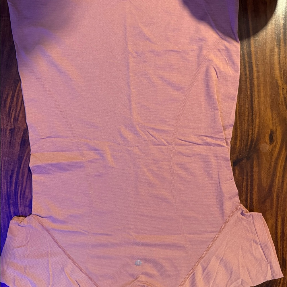 lululemon athletica Short Sleeve Salmon